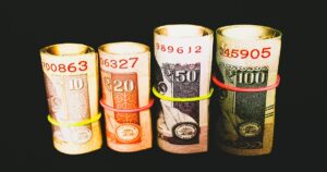 Currency Market: डॉलर-रुपए में 88.70-88.45 के करीब करें खरीद