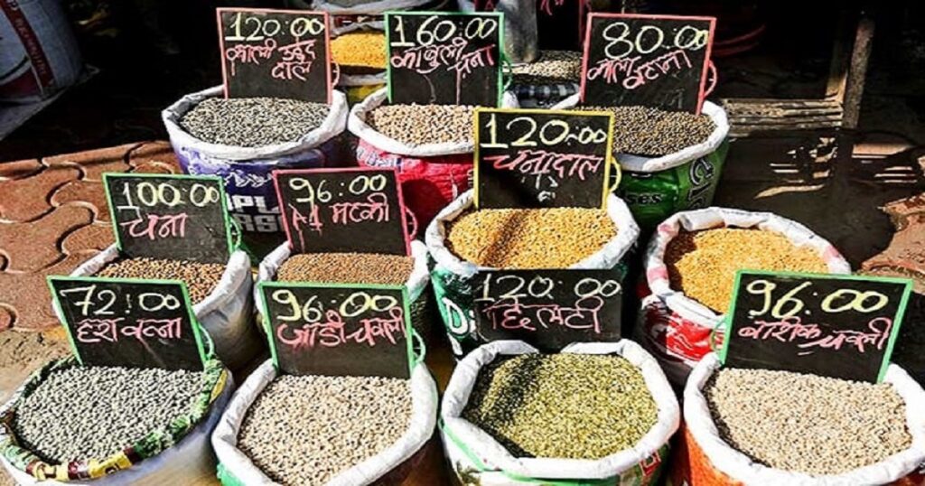 Government warns Myanmar pulses exporters against unfair price hike
